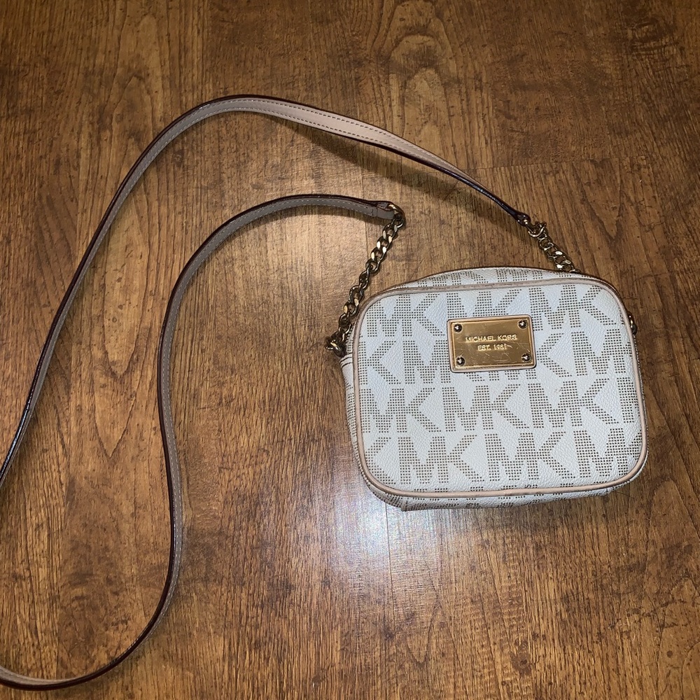 Michael Kors Crossbody Purse
